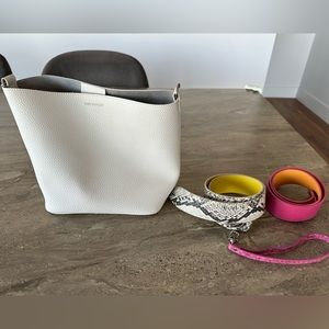 Crossbody bag